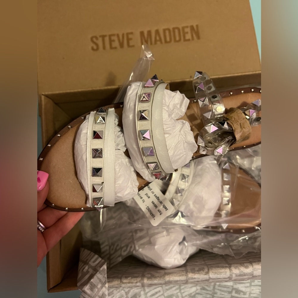 Steve Madden gladiator clear studded sandals NEW with box size 6 NWT